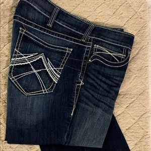 Ariat REAL ladies jeans. Sz. 33L (sz13)